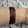 Браслет плетеный из кожи