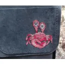 Сумка-почтальонка из натуральной кожи с вышивкой эксклюзивная