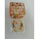 Шкатулка ручной работы из эпоксидной смолы с травами