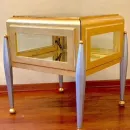 Стол витрина из массива дерева в стиле шинуазри