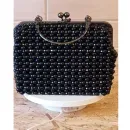 Сумочки из жемчужных бусин 10 мм красного, черного и серого цвета