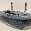 ДЭПЛ "Лада"  677 на фоне Ростральных колонн