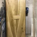 Дверь из массива дерева