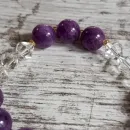 Браслет с чароитом и хрусталем