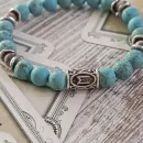 Браслет из бирюзы с рунами