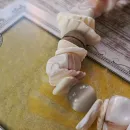 Браслет из ракушек с камнями