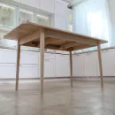 Прямоугольный, раздвижной стол. Дубовый шпон, массив ясеня