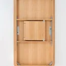 Прямоугольный, раздвижной стол. Дубовый шпон, массив ясеня