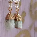 Серьги с пренитом и хрусталем