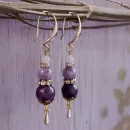 Серьги с чароитом, аметистом и фосфосидеритом
