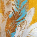 Перья в золотом картина акрилом