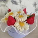 Свечи восковые букет РОМАШКИ КЛУБНИКА