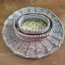 Вазочка плетеная под конфеты и восковые свечи