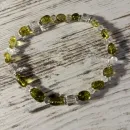 Браслет из хризолита и кварца