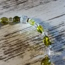 Браслет из хризолита и кварца