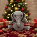 Слоненок вязаный крючком