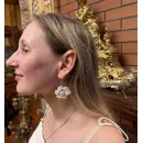 Сережки цветочки белые