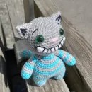 Вязаная игрушка Чеширский кот
