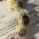 Браслет из серпентинита с хрусталем