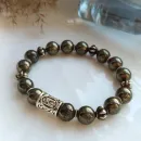 Мужской браслет из пирита и руны "Эваз".