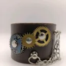 Кожаный браслет-механизм в стиле STEAMPUNK