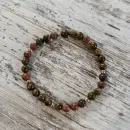 Браслет из унакита