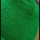 Зеленая шапка-бини ручной вязки осень/весна