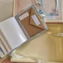 Два фотоальбома для мальчика и девочки. Две фоторамки на крышке коробки.