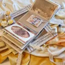 Фотоальбом ручной работы на 30 фотографий в подарочной упаковке с открыткой