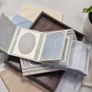 Фотоальбом ручной работы в подарочной упаковке с открыткой