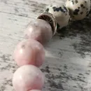 Браслет из яшмы и бирюзы с руной