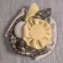 Текстильная брошь в стиле бохо