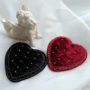 Броши "Бархатное сердце"