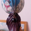 Колье "лист дёрена" с бусиной чёрного агата и хрустальной бусиной