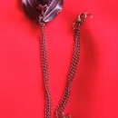 Колье "лист дёрена" с бусиной чёрного агата и хрустальной бусиной