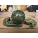 шар из камня