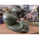 шар из камня