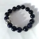 Женский браслет из авантюринового стекла