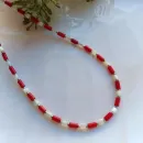 Чокер из кораллов и перламутра