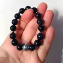 Женский браслет из авантюринового стекла