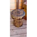 Табуреты из цельного дерева