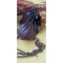 Колье "Лист дёрена" с двумя бусинами