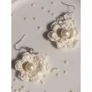 Сережки цветочки белые