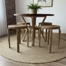 Плетеный табурет