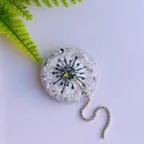 Брошь Одуванчик белый с зелёной серединкой
