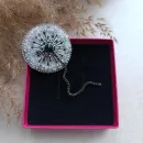 Брошь Одуванчик белый с чёрной серединкой