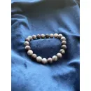 Браслет из фиолетовой яшмы