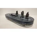 Модель подводной лодки 667БДР "Кальмар" на фоне скал "Три брата".