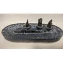 Модель подводной лодки 667БДР "Кальмар" на фоне скал "Три брата".