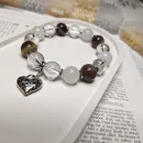 Браслет из горного хрусталя с агатами